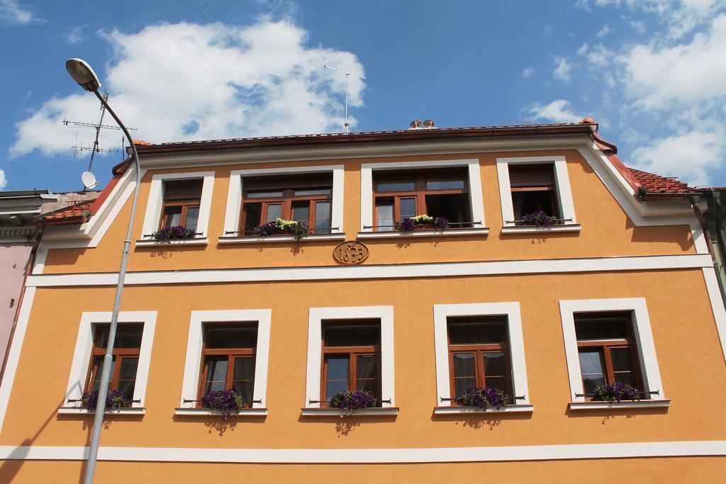 Apartments & Suites Zluta Hruska بلزن المظهر الخارجي الصورة