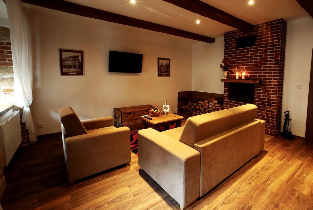 Apartments & Suites Zluta Hruska بلزن المظهر الخارجي الصورة